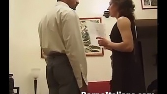 רומן מחוץ לנישואים של אישה איטלקית מוביל לתשוקה עזה לפין של גבר אחר.