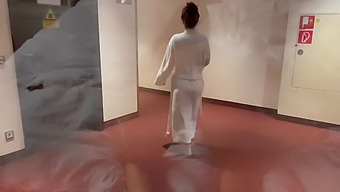 Steamy Encounter In Hotel Spa With A Sexy Unknown Woman