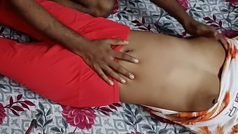 Smyslné Setkání S Horkou Milf Manželkou
