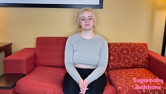 Video Z Anniina Procesu Zvracení